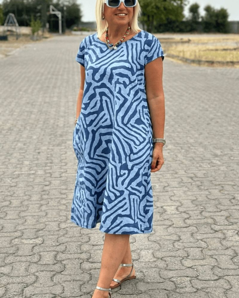Nelia – Summer Dress with Round Neck and Beautiful Print