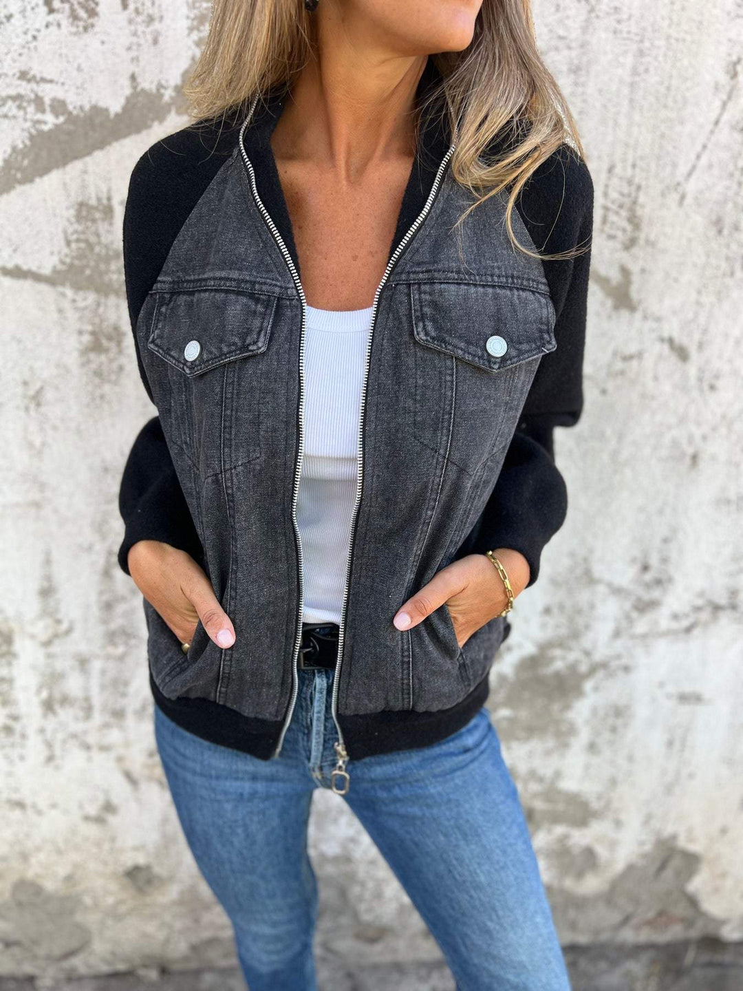 Nina™ | Stylish Casual Zip Jacket with V-Neck